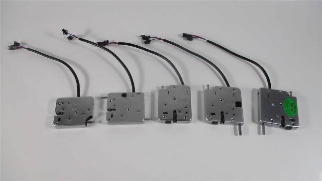 Купить DIVITEC DT-S1406G Электронный замок для распашных стеклянных дверей шкафов, витрин и т.д. в Москве.