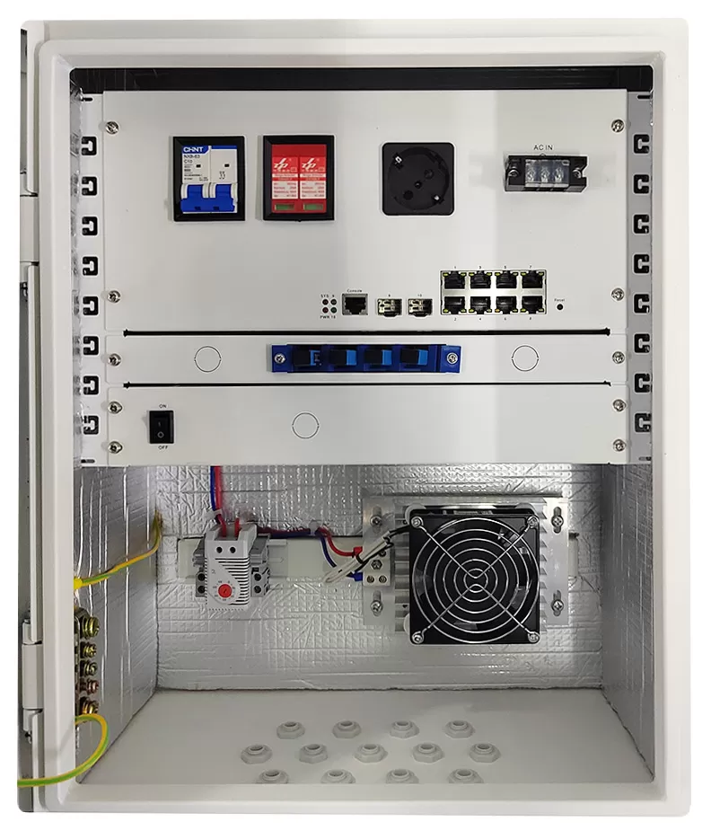 Купить DIVITEC DT-8PGBT2SFP-L2-UPS Узел доступа в Москве.